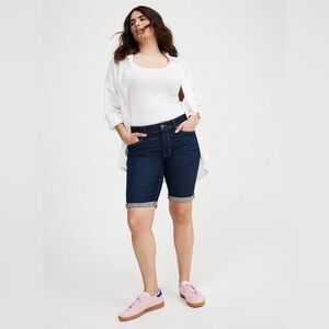 Torrid  Denim First at Fit  Shorts